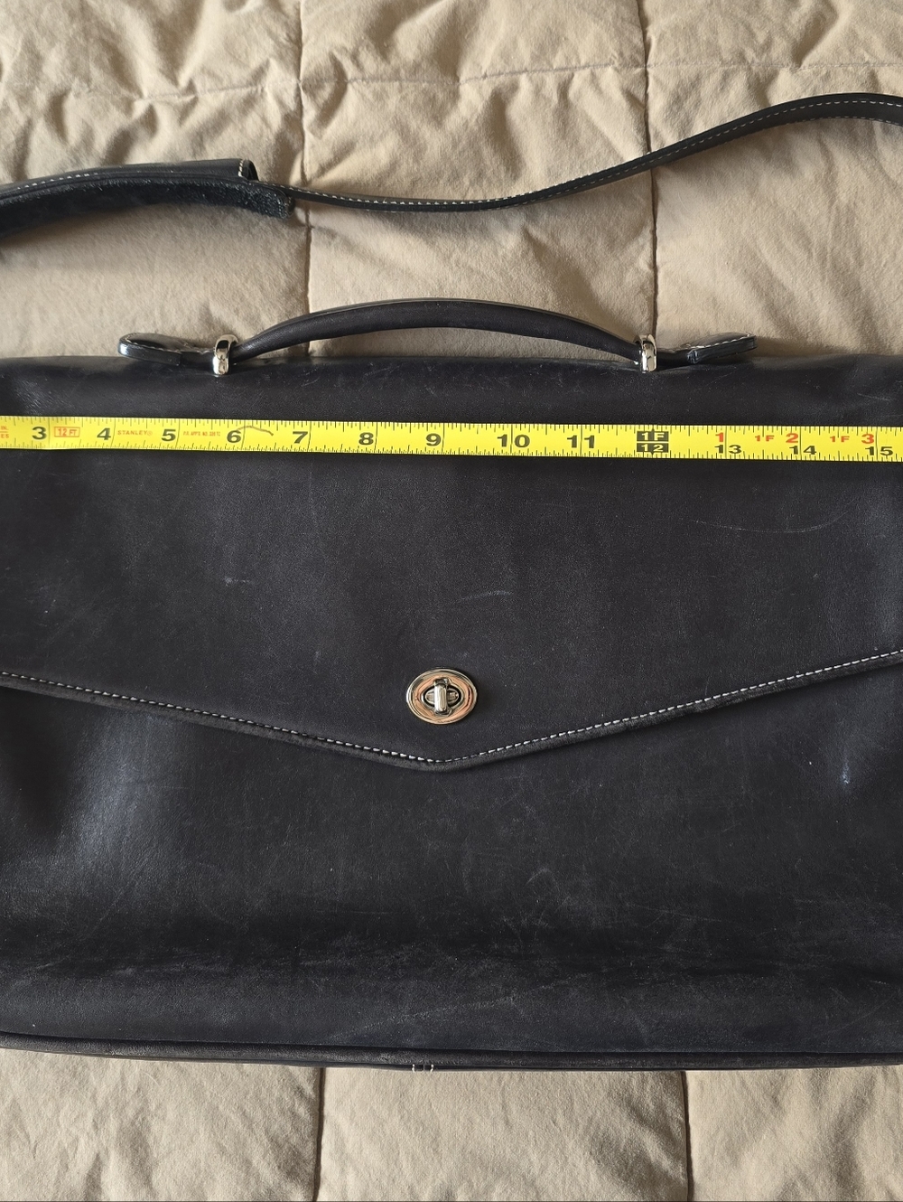 Coach Vintage Messenger Bag - Picture 9 of 11